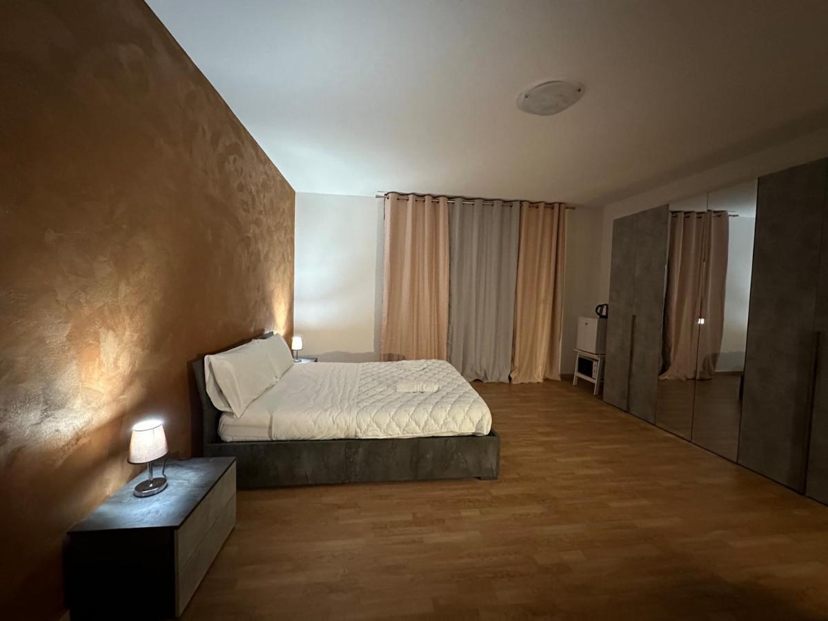 Hôtel Leone D'Oro 2 - Milano Street à Mestre Extérieur photo